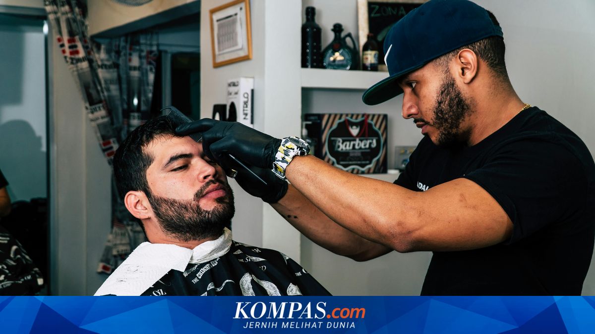 Potong Rambut, Potong Masalah: Paris Barbershop Solusi Penampilan Cilacap